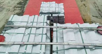 宜宾 芝麻白仿形加直形路沿石出货日常