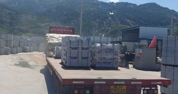 宜宾 芝麻白仿形路沿石，直形路沿石