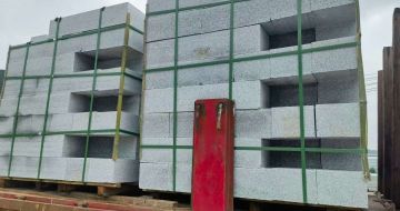 宜宾 芝麻白花岗岩路沿石，平石，路侧石，马路牙子，路缘石，立缘石，平缘石等