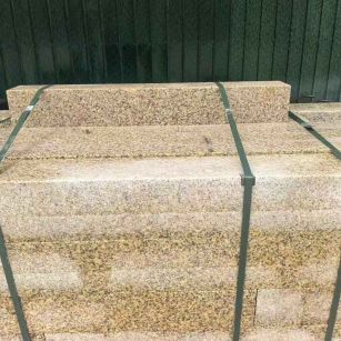 宜宾 黄金麻花岗岩石材机切面栏杆料半成品