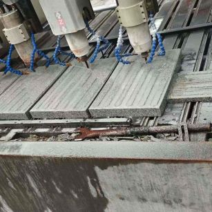 宜宾 芝麻白花岗岩荔枝面盲道雕刻