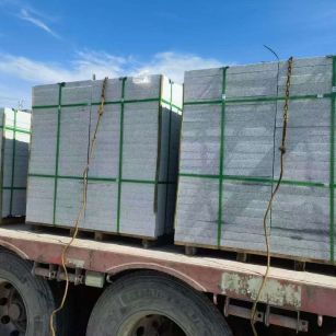 宜宾 芝麻白花岗岩地铺石装车日常