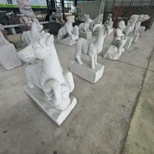 宜宾 芝麻白花岗岩造型立体雕刻——十二生肖