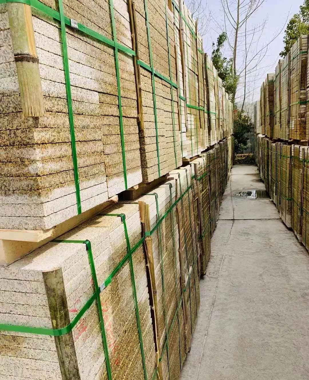 宜宾 黄金麻花岗岩荔枝面地铺石