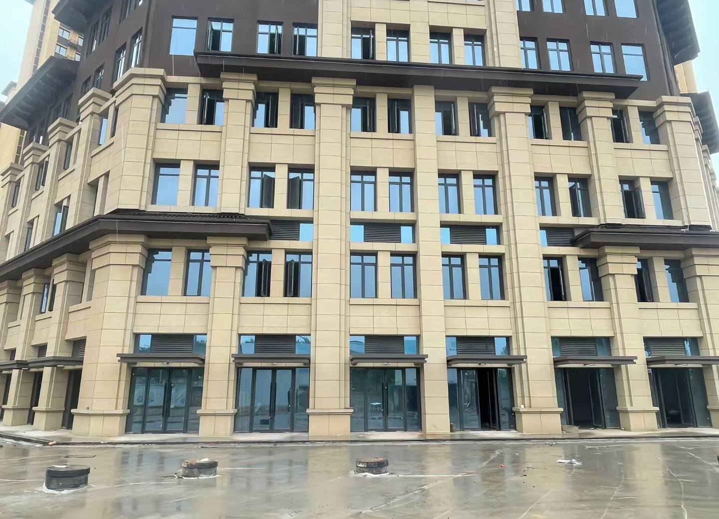 宜宾 黄金麻花岗岩荔枝面小区外墙干挂