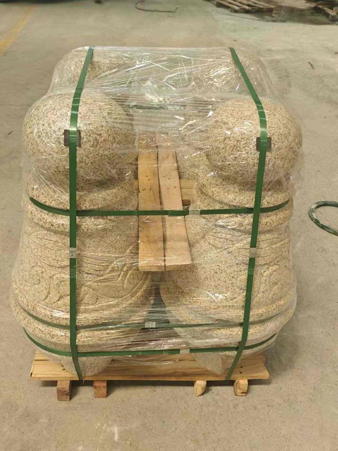 宜宾 黄金麻异形定制雕花——棒棒糖挡车柱