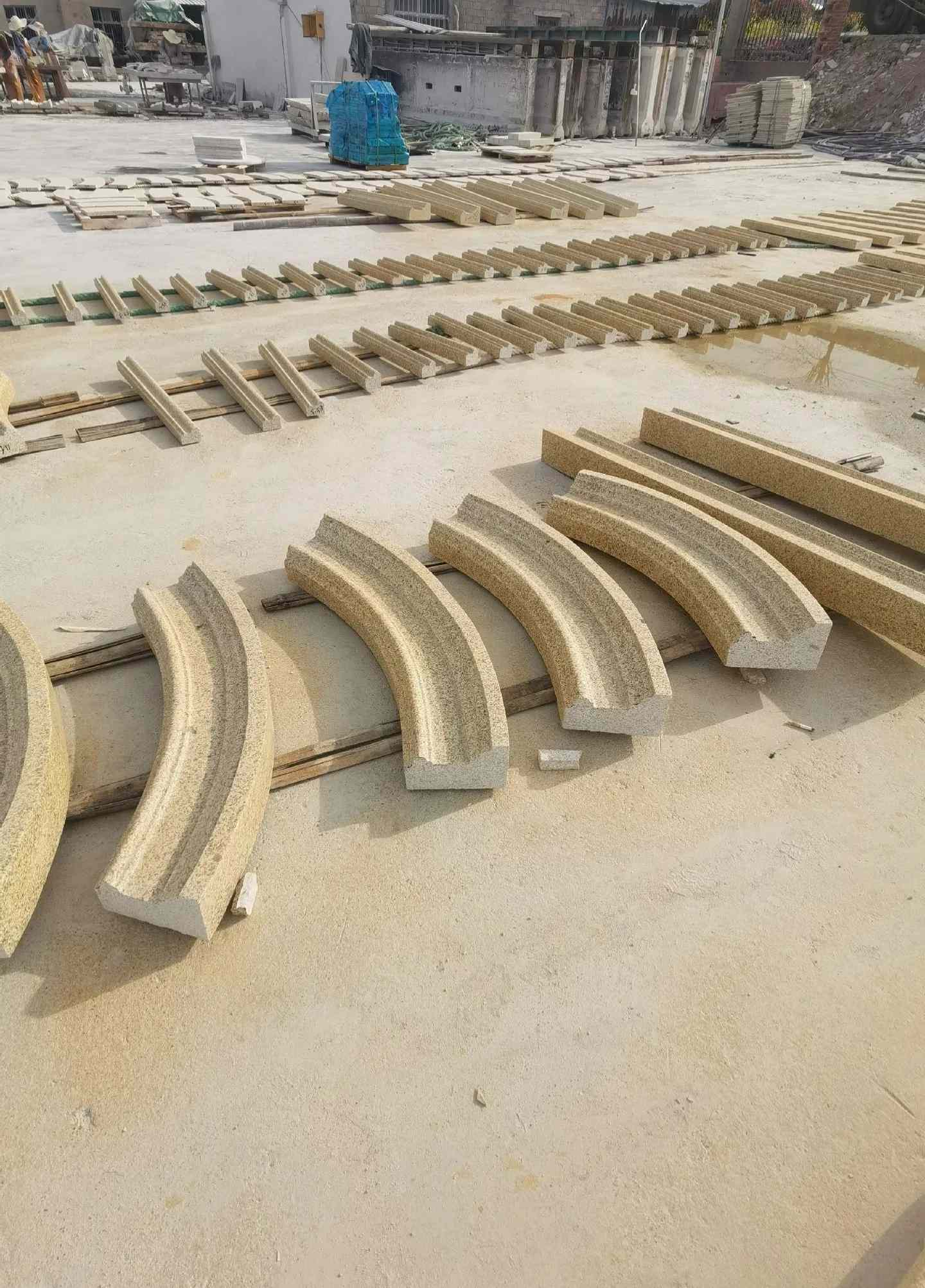 宜宾 黄金麻花岗岩别墅线条