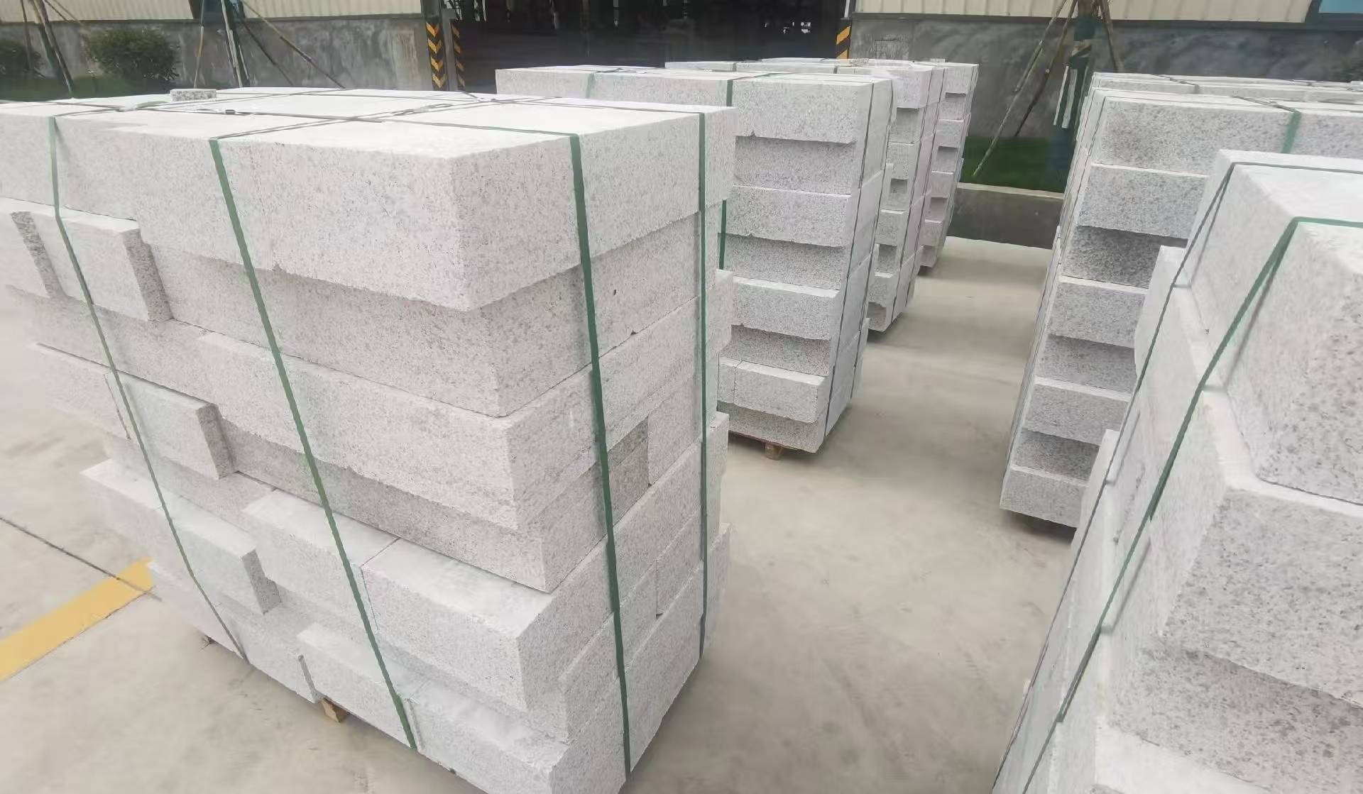 宜宾 白麻花岗岩路沿石，立缘石，平缘石，路牙石，道牙石，马路牙子等