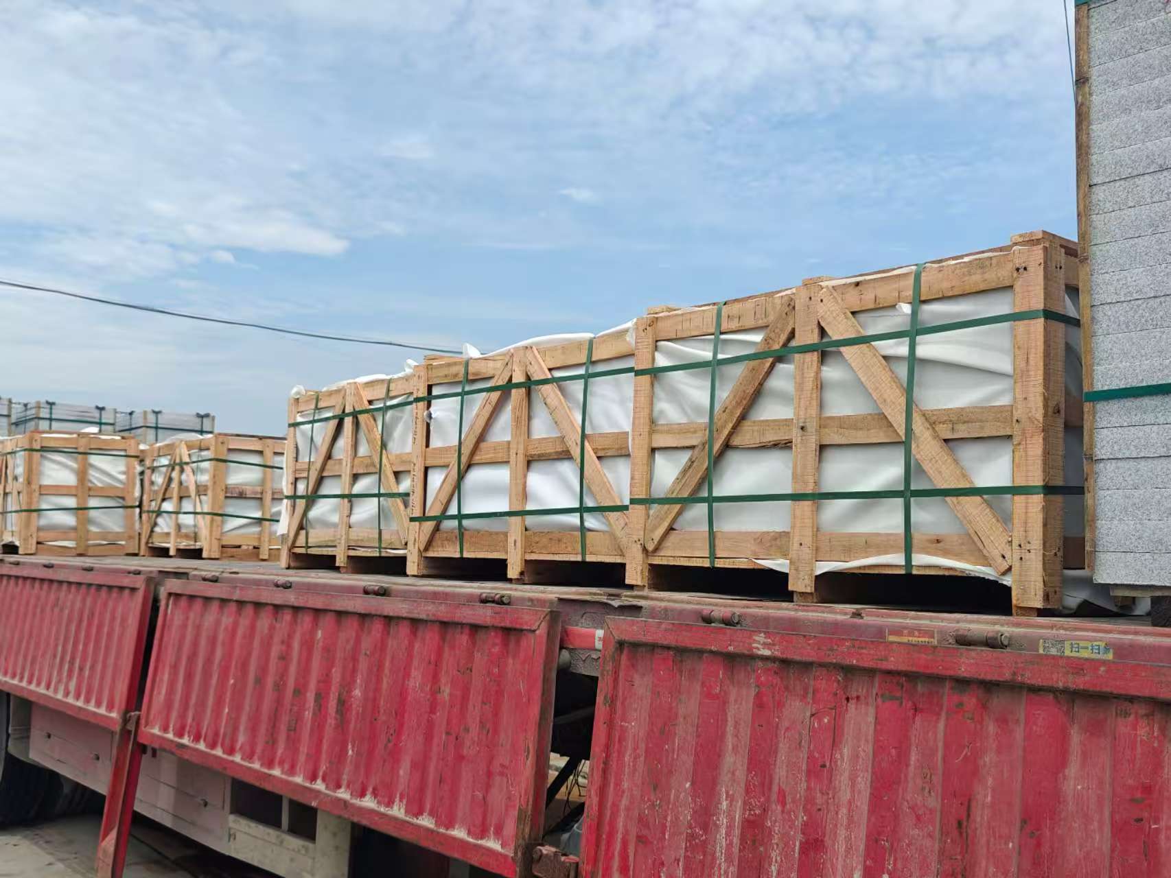 宜宾 芝麻白花岗岩地铺石出口专车-泰国游